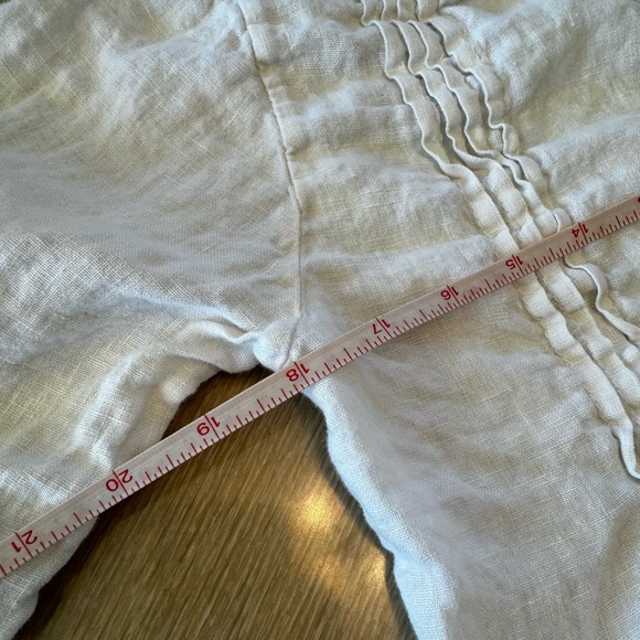 VIOLA BORGHI PLEATED V NECK BLOUSE - Picture 13 of 13